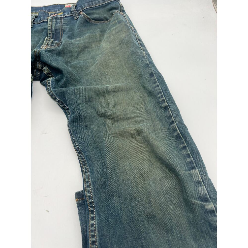 Wrangler Men's Athletic Fit Premium Quality Jeans Size 34 x 32 - Picture 4 of 9